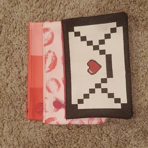 Ipsy Bags Set of 3 Pixel Heart, Pink Color Block, Lips 💋